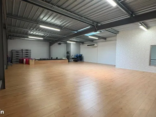 Local / studio 118 m² - idéal danse, pole dance, yoga, pilates - albi