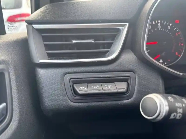 Renault Clio sce 75 — photo 23