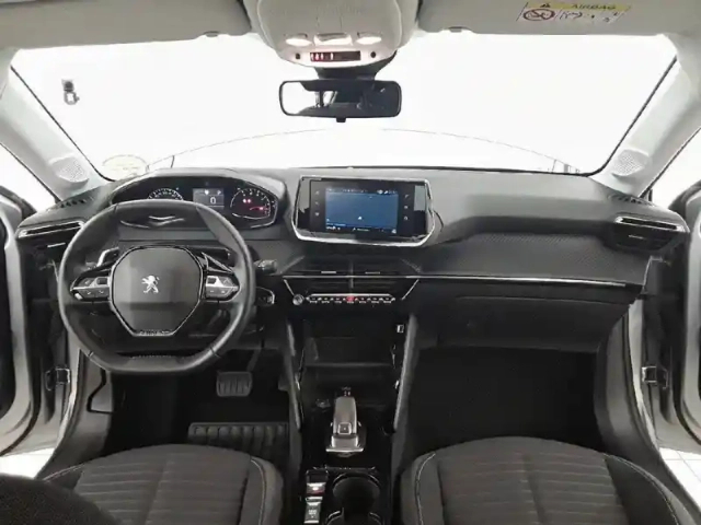 Peugeot 208 puretech 100 s&amp;s eat8 — photo 8