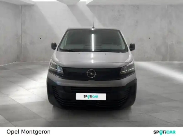 Opel Vivaro fg m 2.2 diesel 150ch automatique — photo 2
