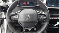 Peugeot 2008 1.2 PureTech 130ch S&S GT Line — photo 15
