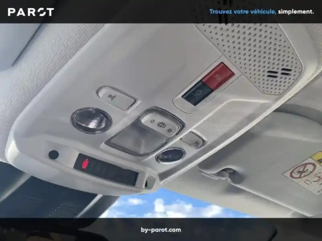 Peugeot 208 1.2 hybrid 110ch allure e-dcs6 — photo 15