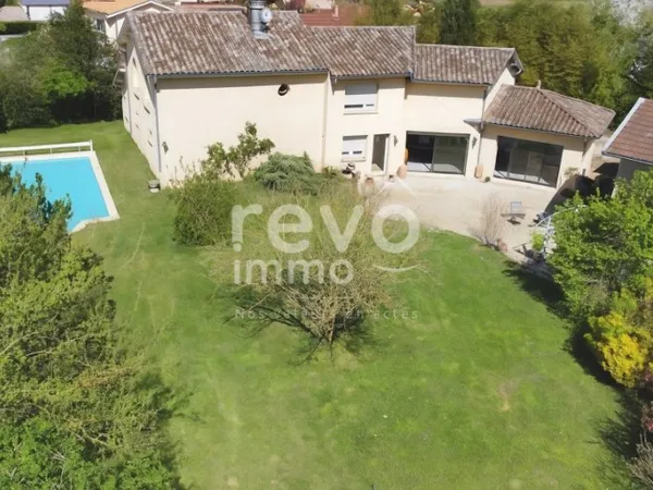 Maison individuelle 8 pièces 175 m²