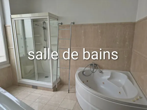 Appartement de 116m2 à louer sur Lyon 02