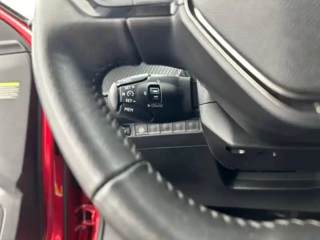 Peugeot 2008 puretech 130 s&amp;s eat8 — photo 19