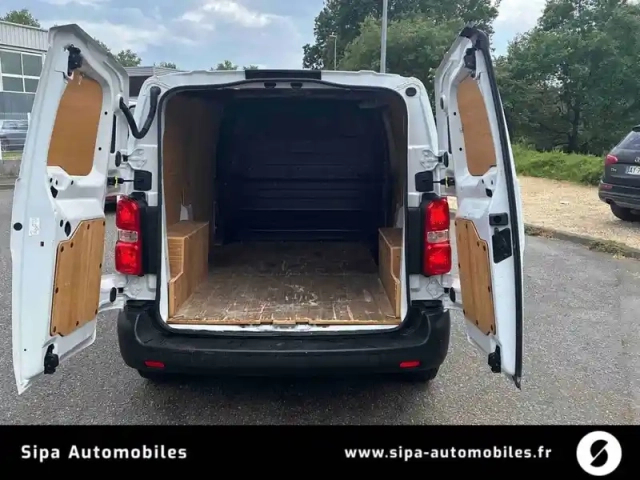 Fiat Scudo fourgon 1.5 multijet 120 compact — photo 17