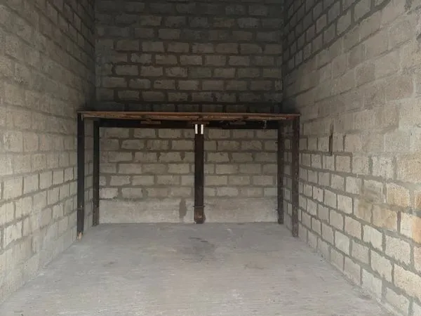 Garage 20m2 à Louer, Secteur Calme - Angoulême