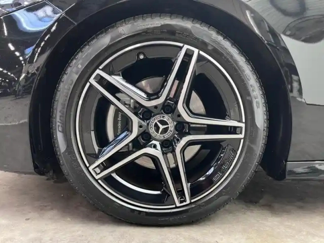 Mercedes Classe A 180 amg line — photo 9