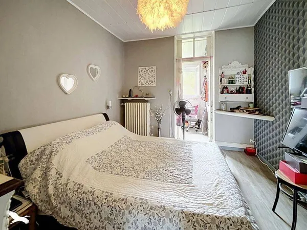 Maison 8 pièces 180 m²