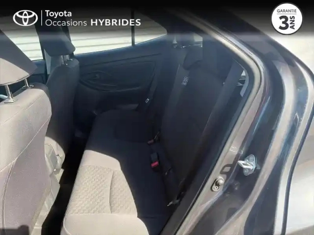 Toyota Yaris cross 116h dynamic my25 — photo 12