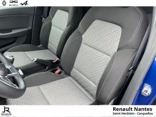 Renault Clio 1.0 tce 90ch evolution — photo 2