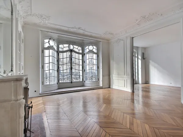 Appartement 5 pièces 155 m²