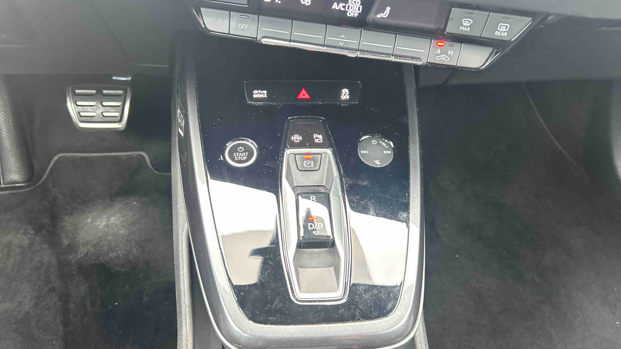 Audi Q4 e-tron Sportback 40 204 ch 82 kWh — photo 22