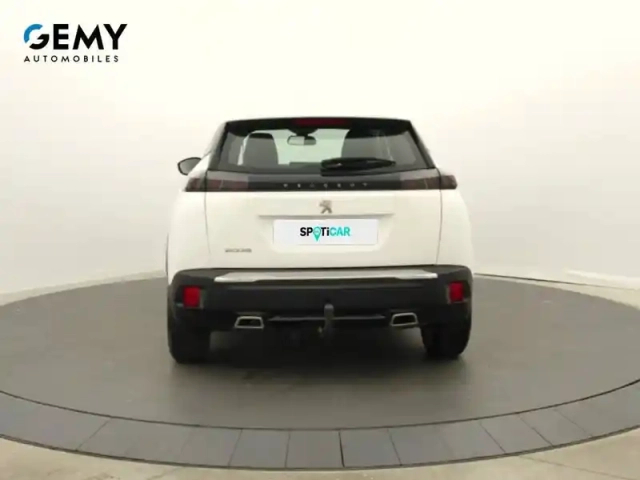 Peugeot 2008 puretech 130 s&amp;s eat8 — photo 32