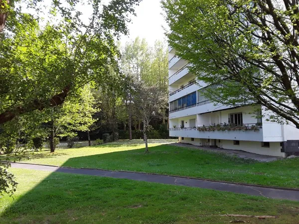 Location T2 lumineux à l'année 64600 Anglet