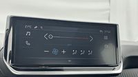 Peugeot 208 1.2 100ch S&S Style — photo 13