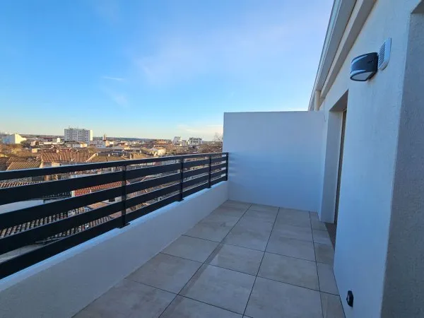 Appartement duplex Nimes 4 pièce(s) 73.51 m2