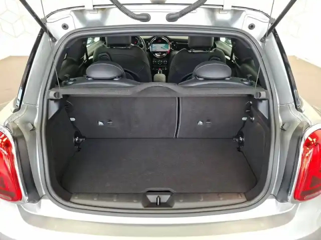 Mini Mini hatch 3 portes cooper 136 ch dkg7 — photo 16