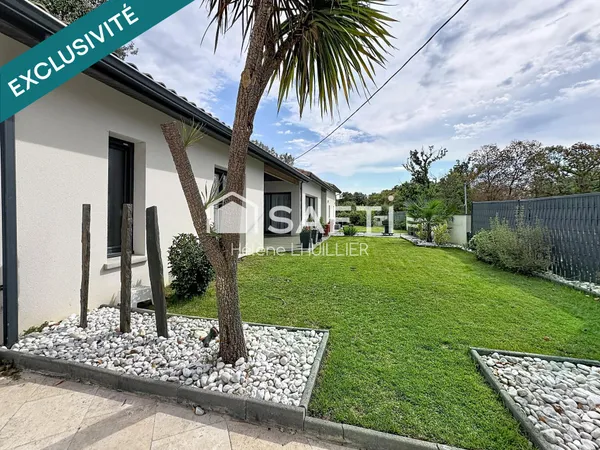 Superbe plain-pied avec piscine, spa & garage
