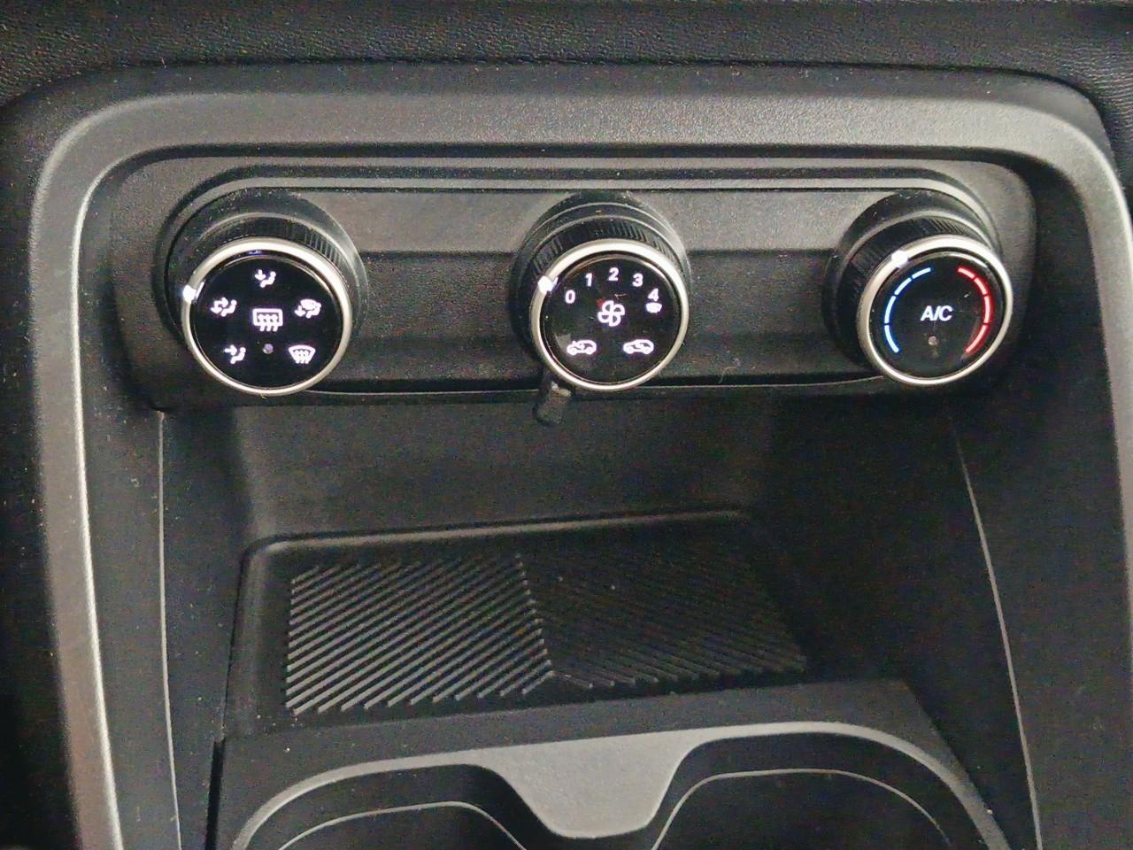 Citroën C3 turbo 100 ch manuelle plus — photo 25