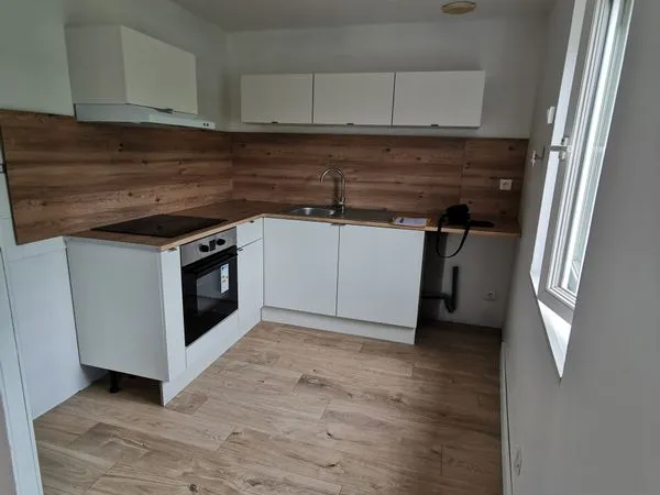 Appartement T3 duplex centre Gandes Ventes