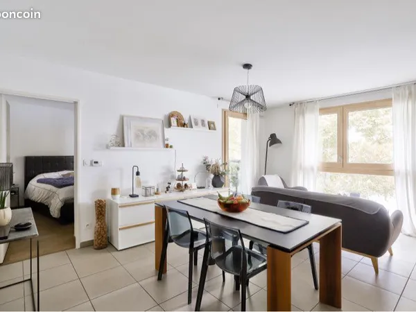 Appartement T4 d'exception avec vue sur la Saône