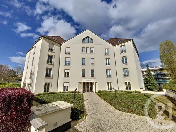 Studio 1 pièce 32 m²