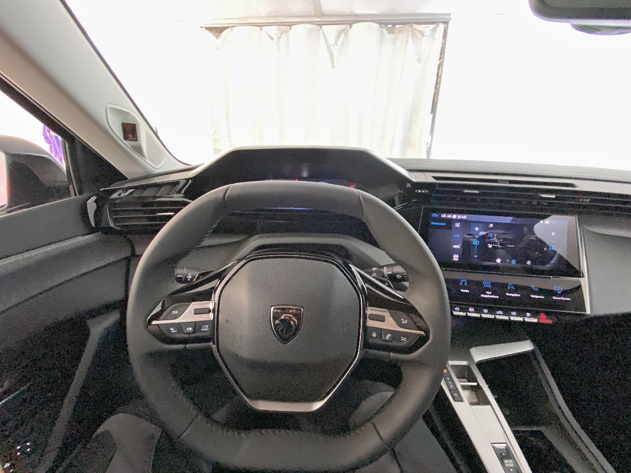 Peugeot 308 bluehdi 130ch s&s eat8 allure — photo 12