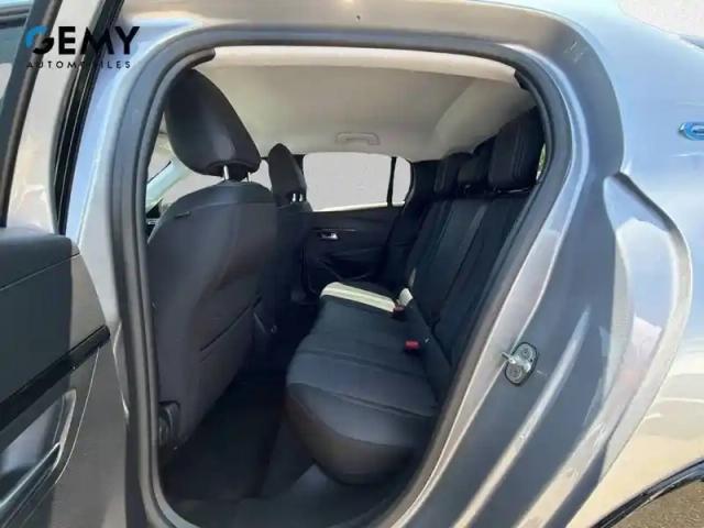Peugeot 208 electrique 50 kwh 136ch — photo 10