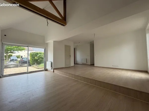 Maison individuelle entièrement rénovée tours nord 105m2