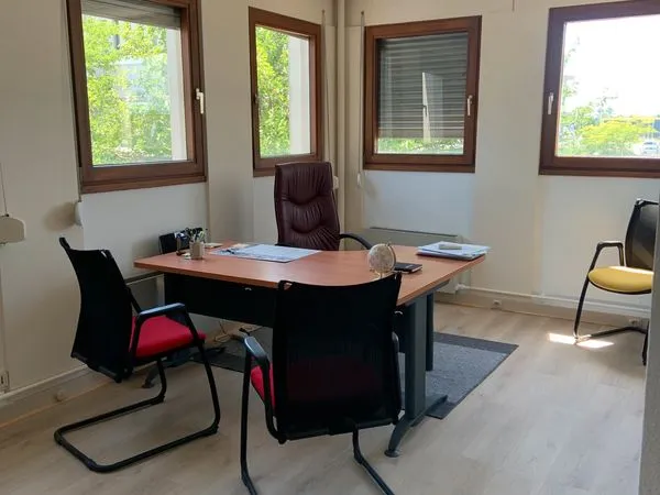 à saisir bureaux professionnels a valence