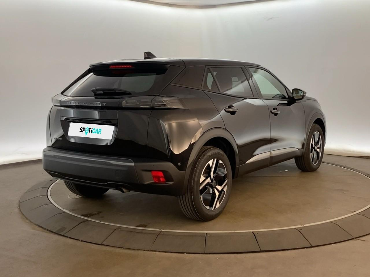 Peugeot 2008 turbo 100 ch bvm6 allure — photo 7