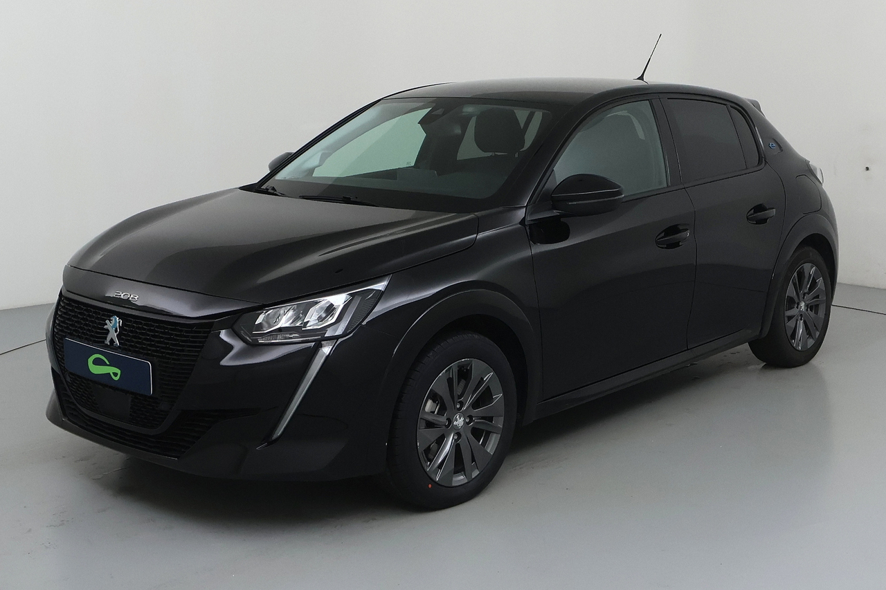 Peugeot 208 — photo 1