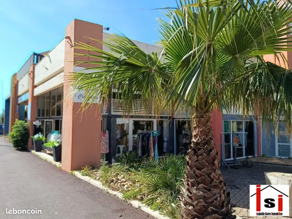 Boutique 60 m² Agde
