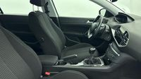 Peugeot 308 1.5 BlueHDi 100ch E6.c S&S Active Business — photo 15
