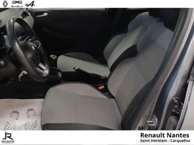 Renault Clio 1.0 tce 90ch evolution — photo 11