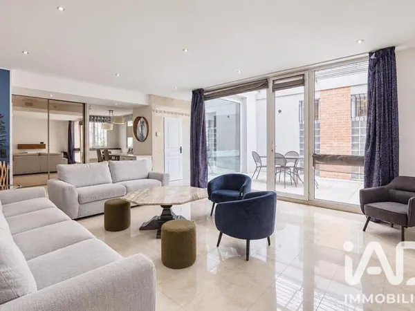 Appartement 4 pièces 127 m²