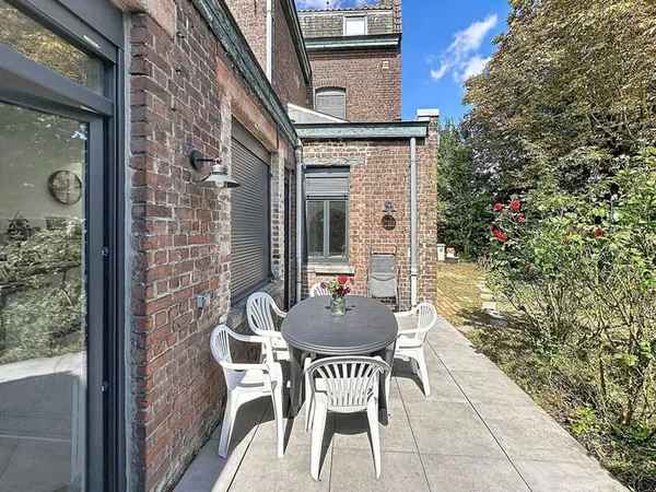 Maison 7 pièces 150 m²