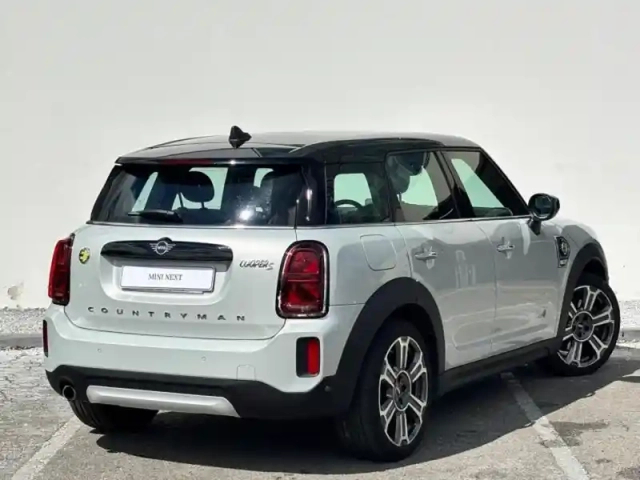 Mini Countryman cooper se  125ch + 95ch yours all4 bva6 — photo 2