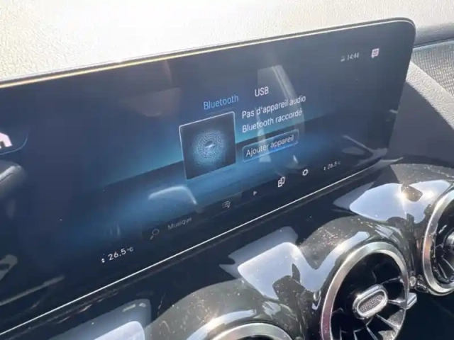 Mercedes Gla 250 e progressive line — photo 14