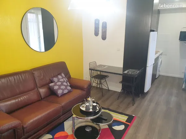 Appartement meublé RDC T2/F2 à 100m de l'université et 50m de l'arrêt du tramway
