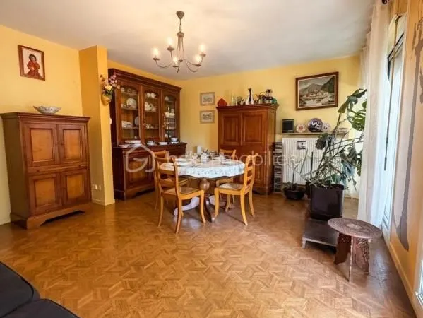 Appartement 4 pièces 87 m²