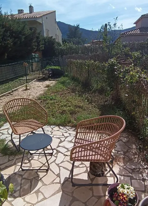 Photo 3