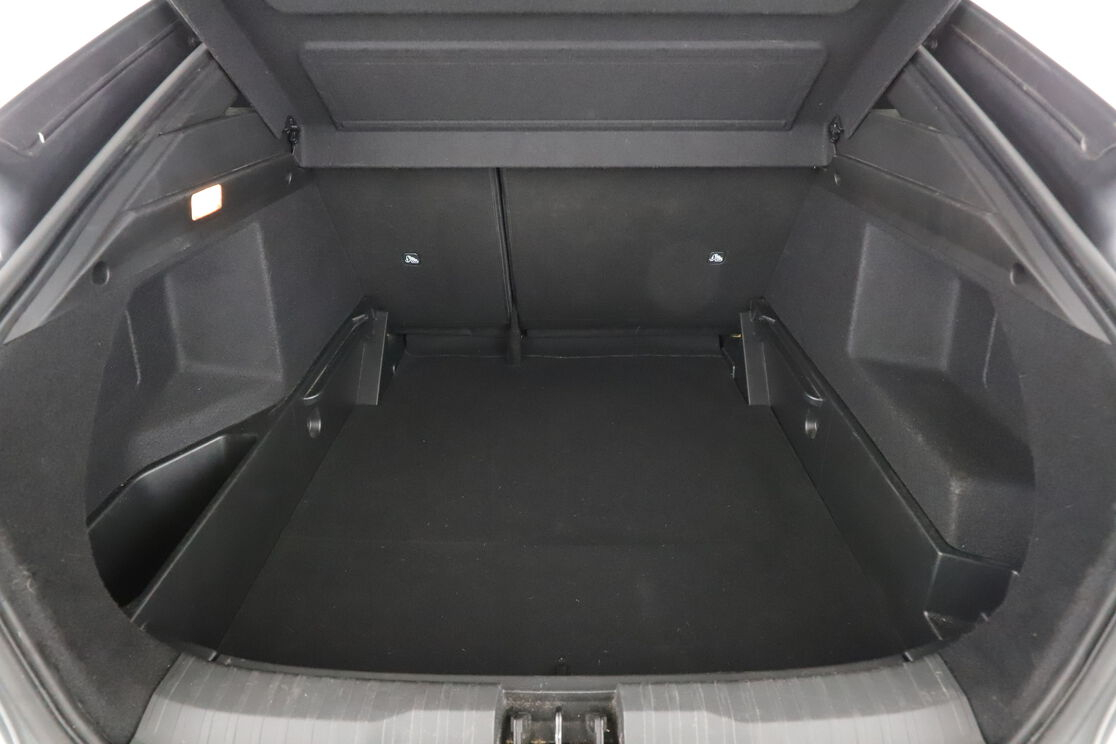 Renault Arkana 1.3 TCe RS Line EDC — photo 16