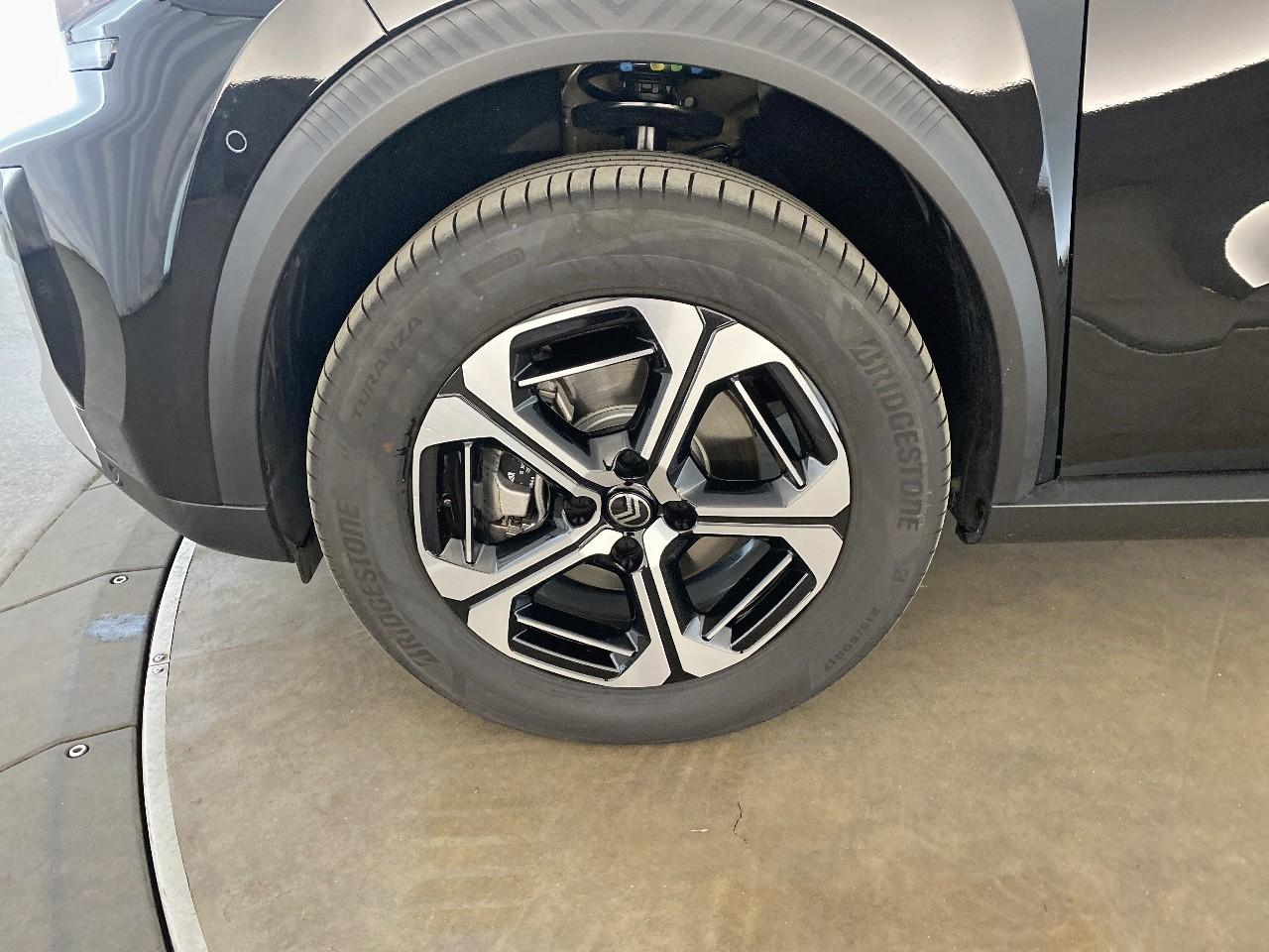 Citroën C3 Aircross hybride 145 ch aut max — photo 11