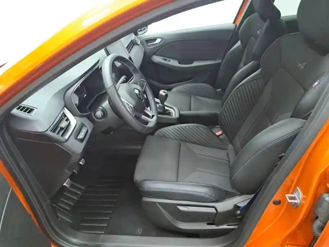 Renault Clio tce 90 — photo 27