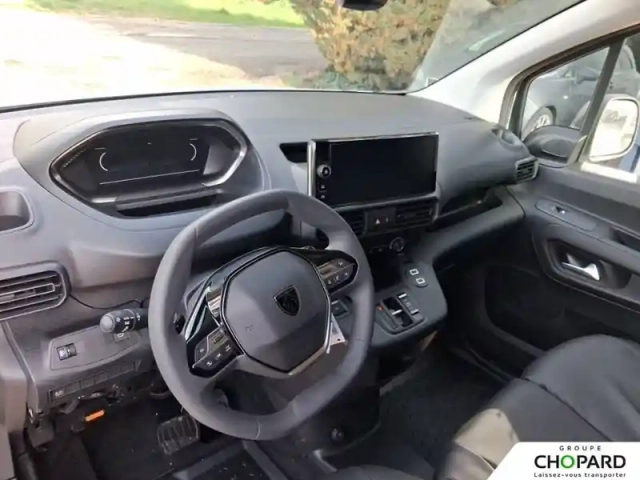 Peugeot Partner e- fourgon m 800 kg 136 ch batterie 54 kwh — photo 24