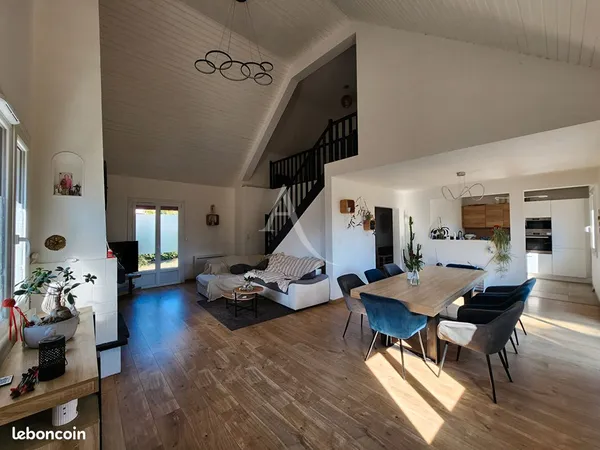 Maison 6 pièces 147 m²