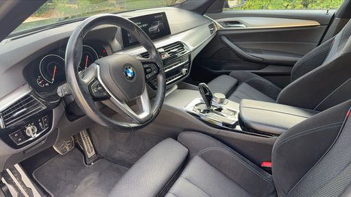 BMW Serie 5 Touring 520i 184 BVA8 - M Sport – 2021 – 73847 km – Essence – Boîte Automatique — photo 26
