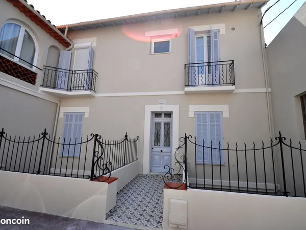 Vente studio meublé